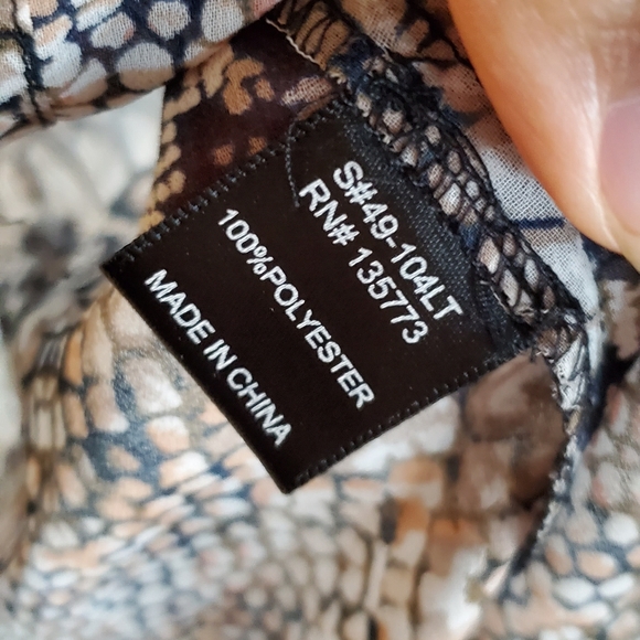 Like New Snake Print Sheer Buttondown Blouse Size Small - Picture 4 of 8